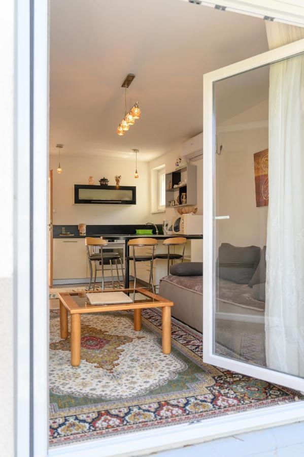 Apartman Mira サラエヴォ エクステリア 写真